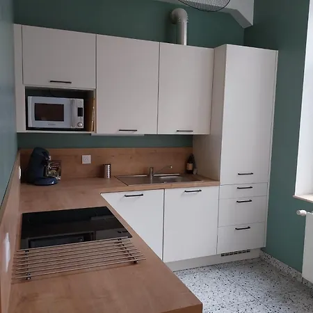 Au Coeur De Lillemoulins Apartmán *